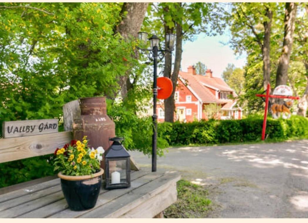 Vallby Farm Camp Örebro Kültér fotó